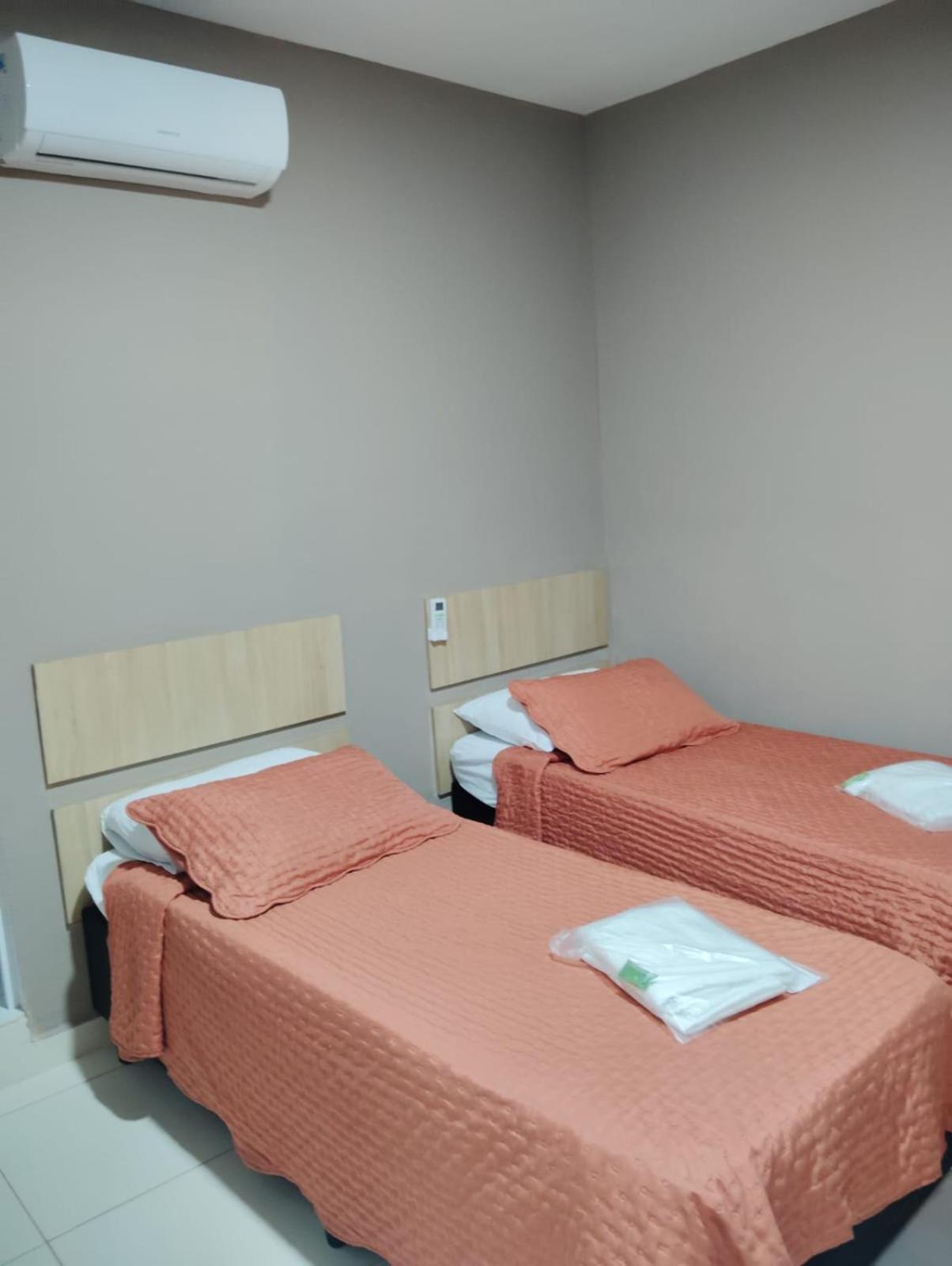 Attriun Hotel *
